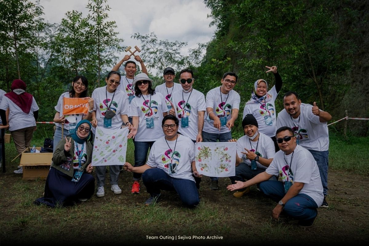 Read more about the article teamwork and leadership training: transforming leaders through mind, body, and soul development