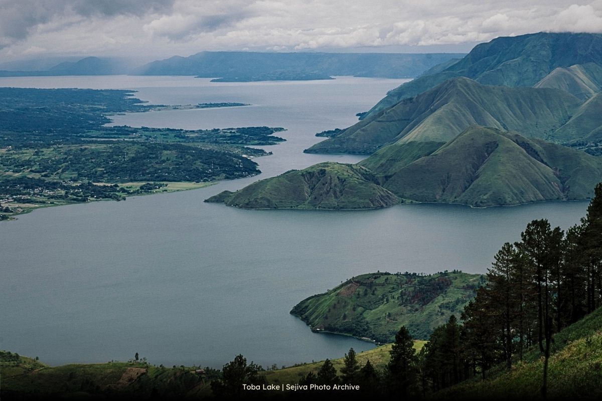 Read more about the article discover lake toba: volcanic beauty, immersive culture
