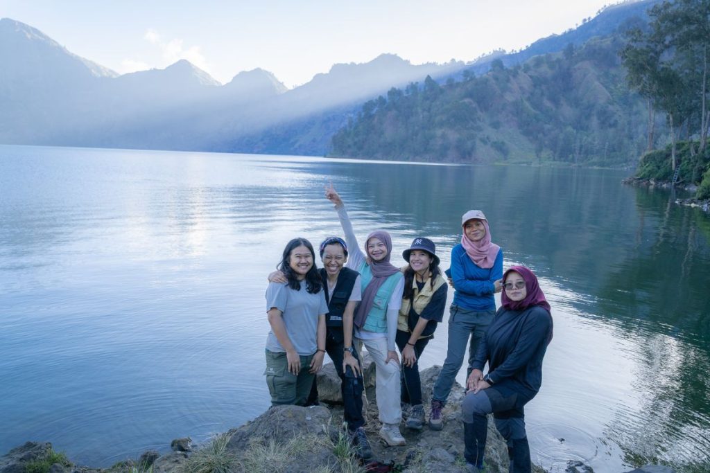 Zero Waste Hiking Mount Rinjani - Danau Segara Anak (Segara Anak Lake)