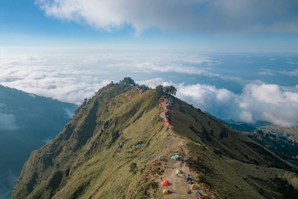 Zero Waste Hiking Mount Rinjani Summit