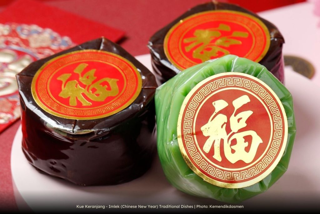 Kue Keranjang - Imlek (Chinese New Year) Traditional Dishes